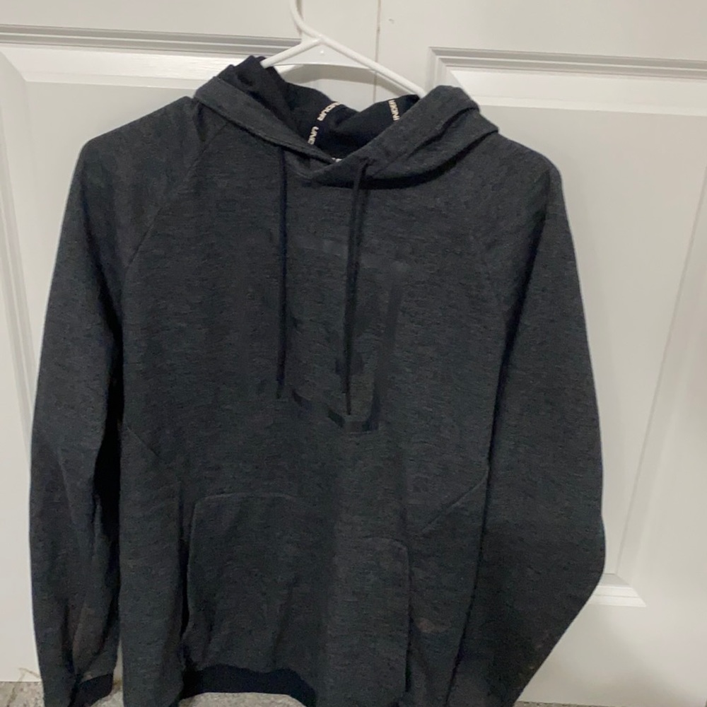 dark grey under armor hoodie